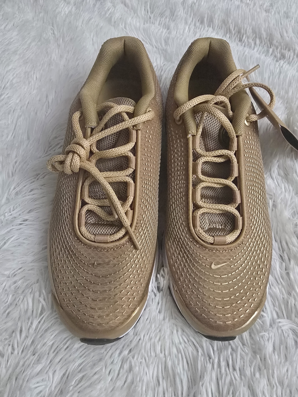Nike Air Max DN Women’s Gold/Tan Athletic Sneakers